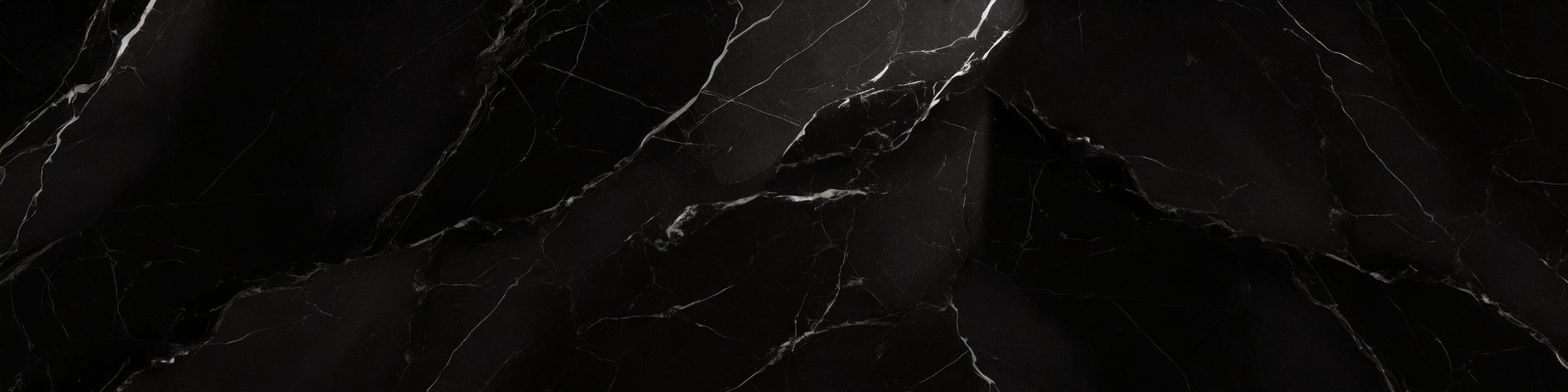 Czarny marmur Nero Marquina z białymi żyłkami